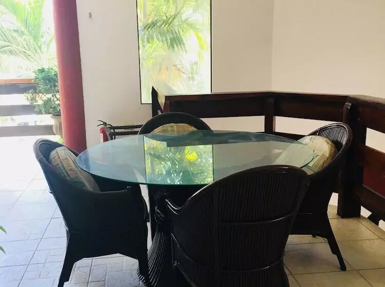 ホテル New Eve's Kiosk Dive Resort