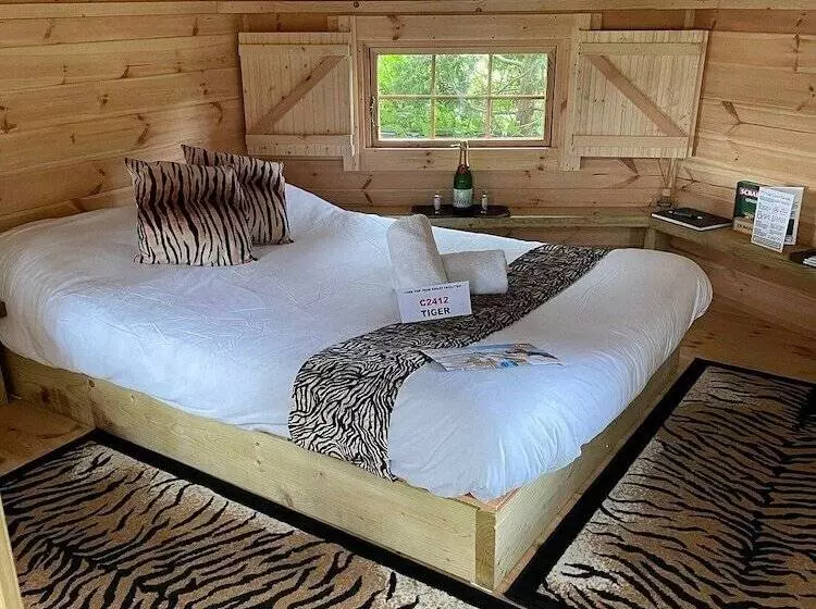 ホテル Oak Lodge Retreat