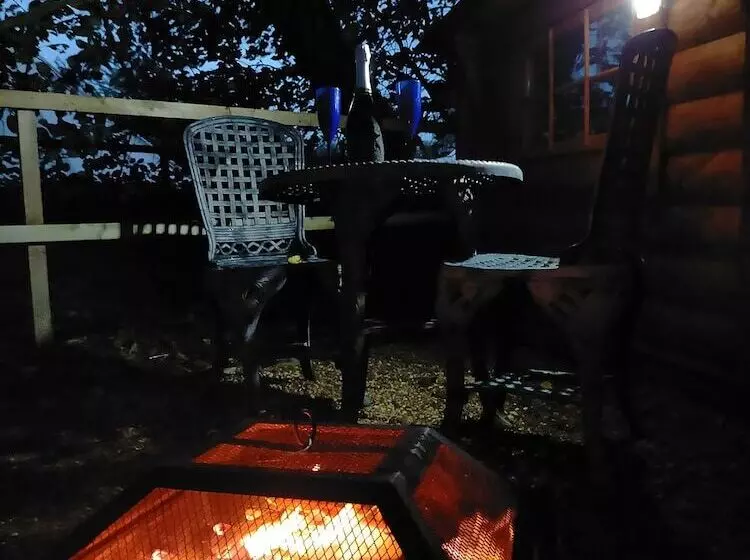 ホテル Oak Lodge Retreat