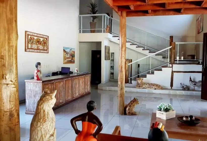 Hotelli Penedo House Pousada