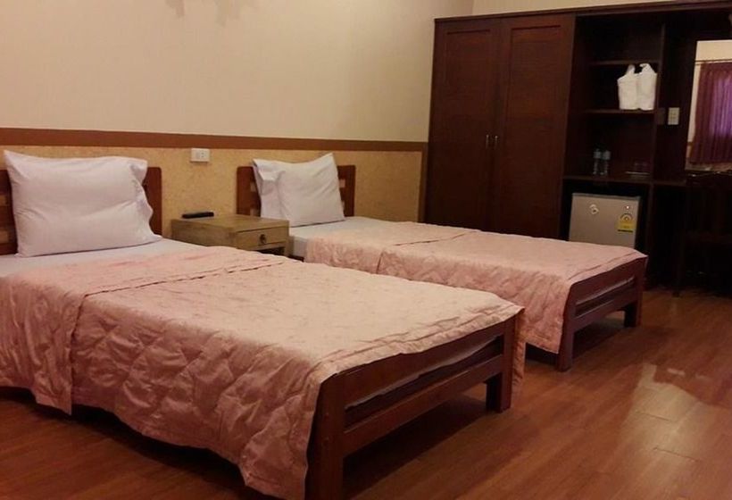 בית מלון כפרי Pn