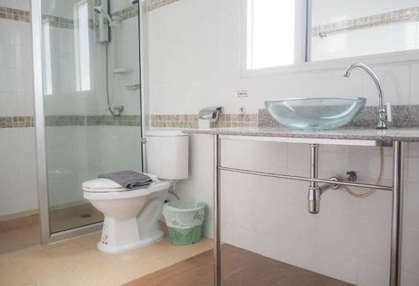 בית מלון כפרי Pn