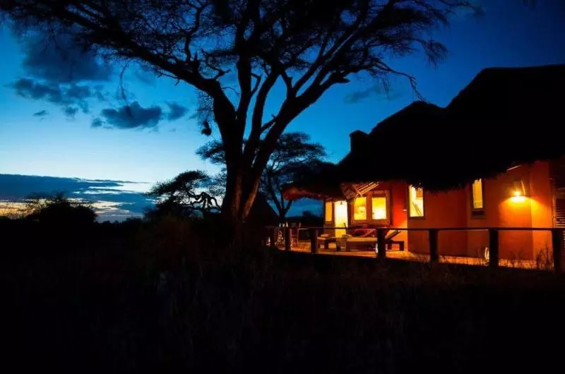 هتل Tawi Lodge