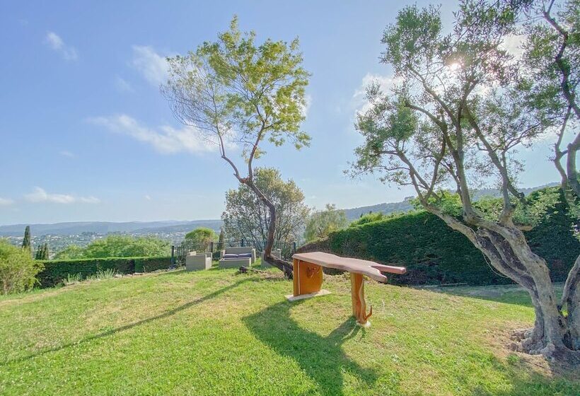 هتل Villa St Maxime