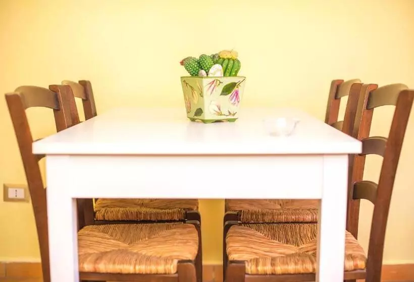 Il Borghetto Apartments & Rooms