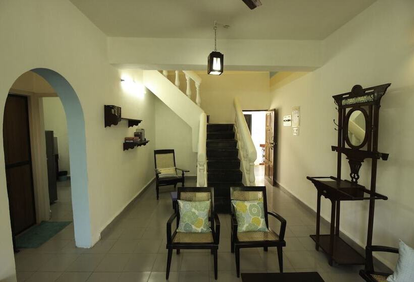 Oyo 9365 Home Duplex 3 Bhk Calangute North Goa