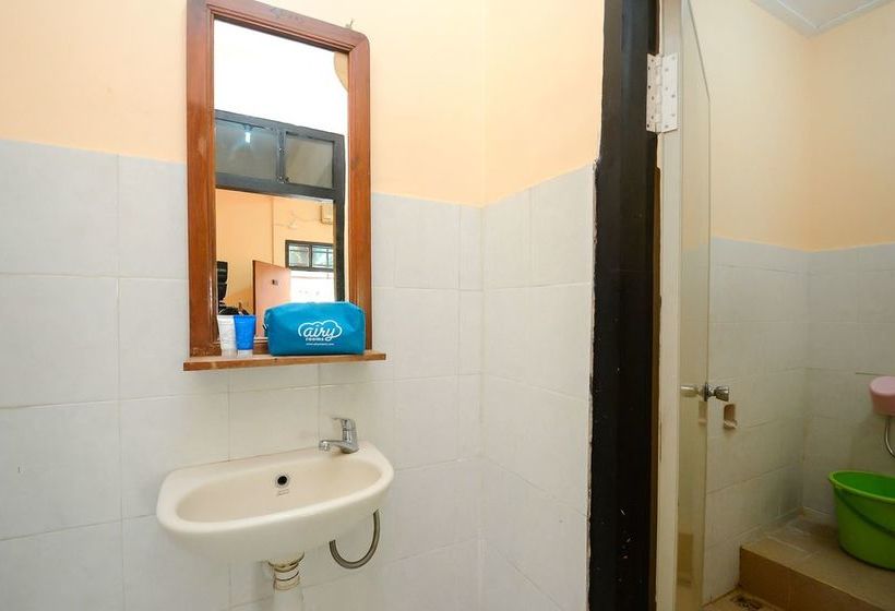 פנסיון Airy Eco Syariah Bongkaran Jagalan 64 Surabaya