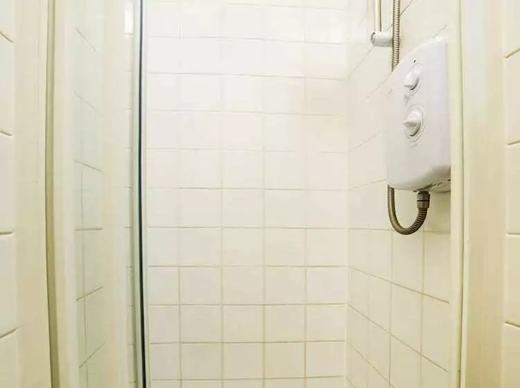 Majatalo Devine Beach Hotel, Westcliff Southend-On-Sea