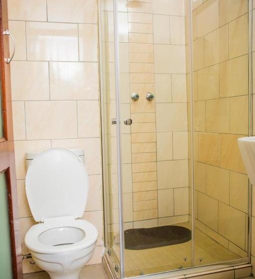 Pensionat Wuyane Guest House