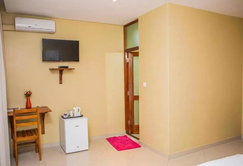 ペンション Wuyane Guest House