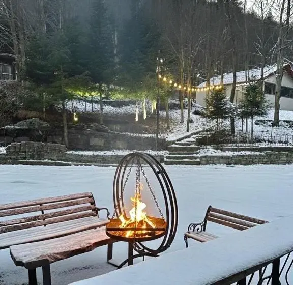 Retkeilymaja Dardha Inn