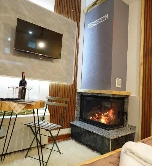 Retkeilymaja Dardha Inn