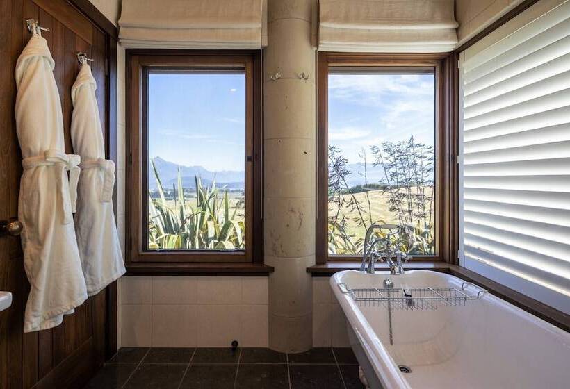 צימר Cabot Lodge