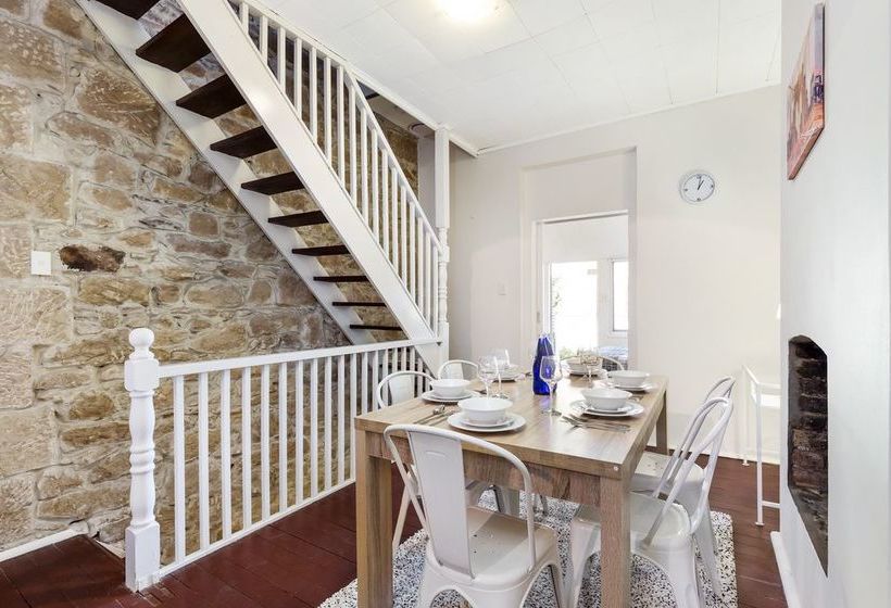 Darlinghurst Cottage