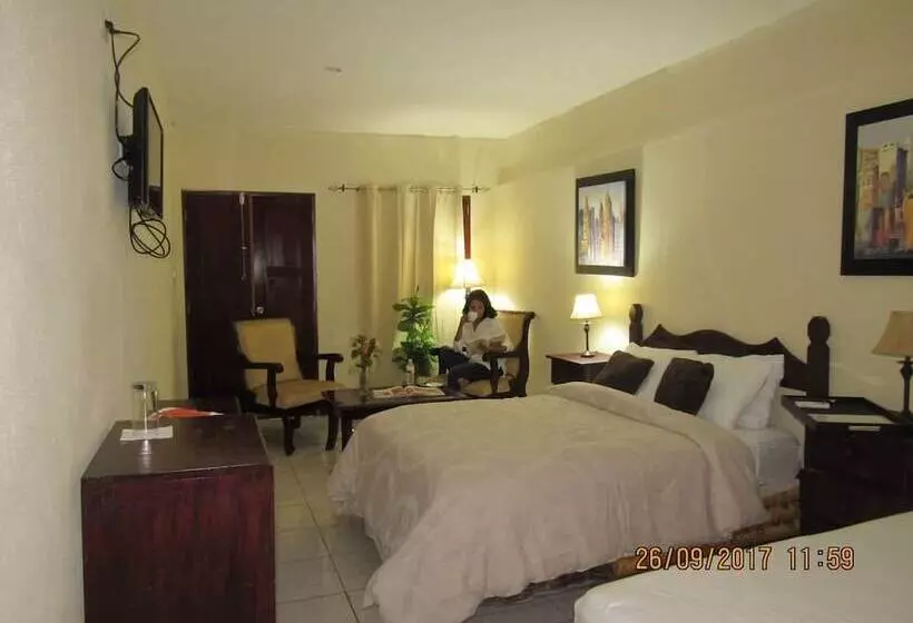 Hostal Santiago De Los Caballeros