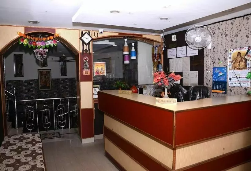 ホテル Dharam Villa