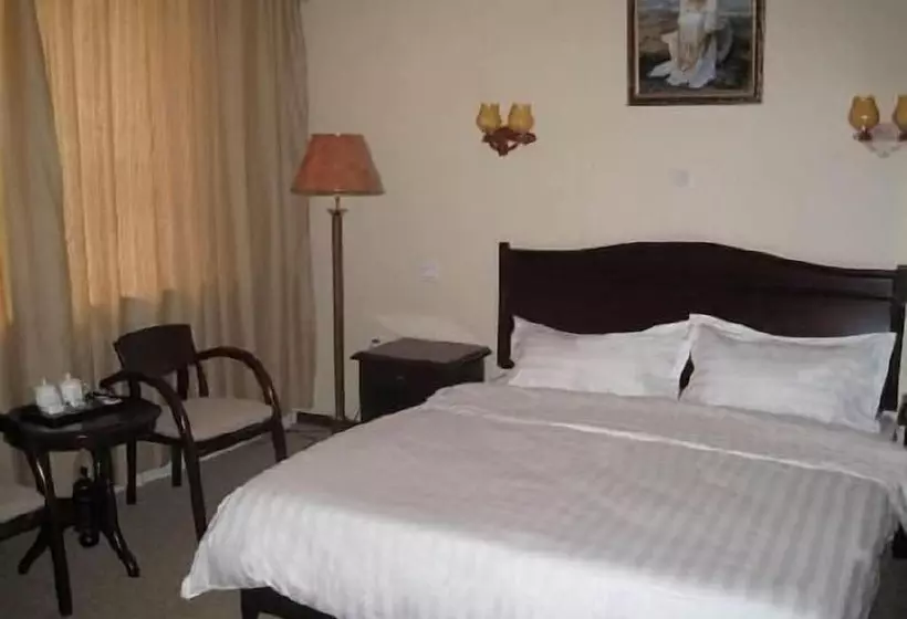 ホテル Dharam Villa