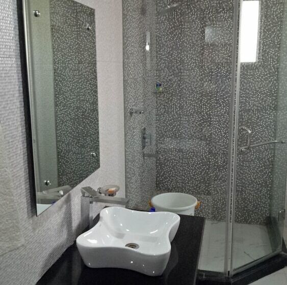 فندق Tdi Club Retreat