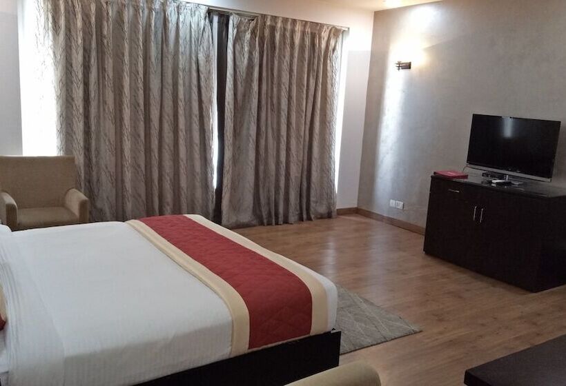 فندق Tdi Club Retreat