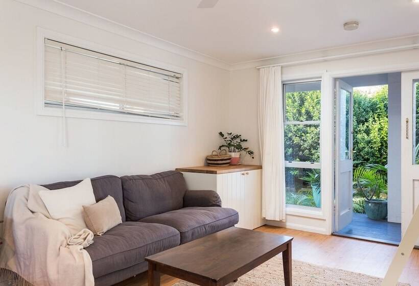 膳宿费 Finns At Old Bar