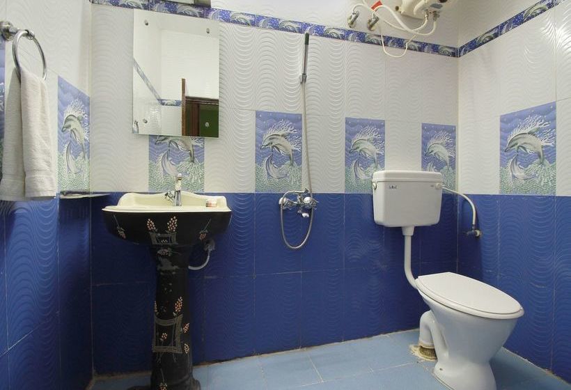 Пансион Oyo 11719 Hotel Sierra