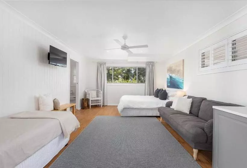 ペンション Finns At Old Bar