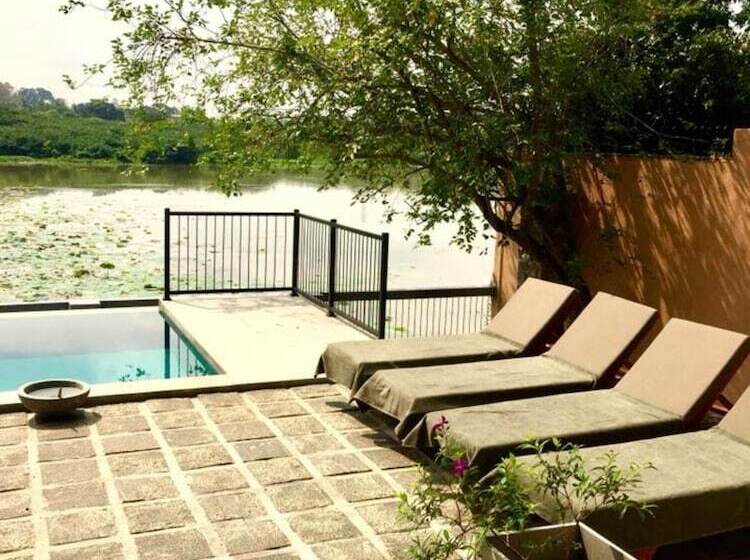 بنسيون Villa Attikka