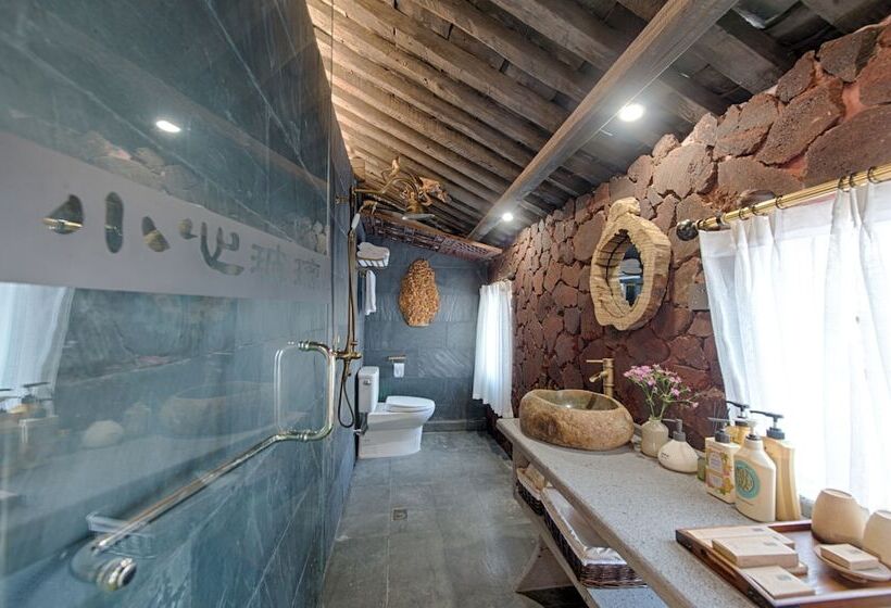 بنسيون Waterfall Boutique Inn