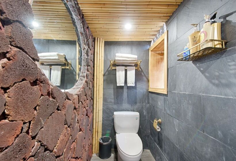 بنسيون Waterfall Boutique Inn