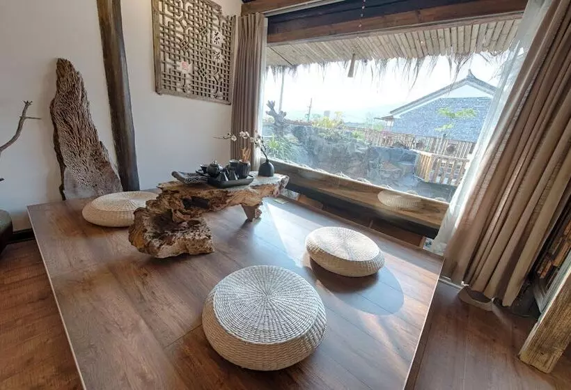 پانسیون Waterfall Boutique Inn