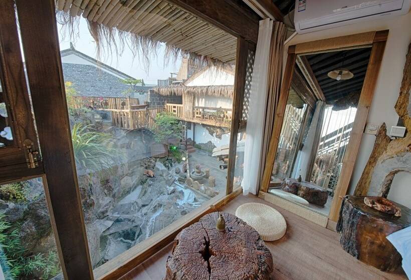 بنسيون Waterfall Boutique Inn