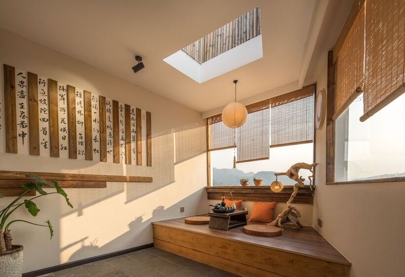 بنسيون Waterfall Boutique Inn