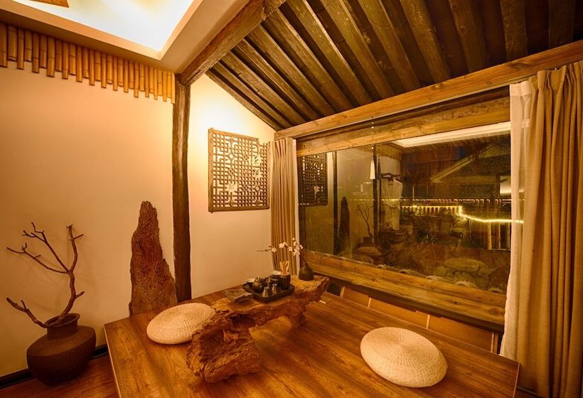 بنسيون Waterfall Boutique Inn