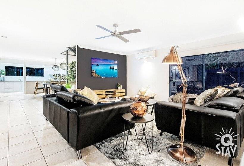 Sardinia 7 Bedroom Waterfront House Q Stay