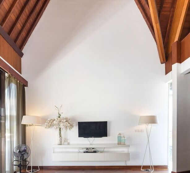 Villa Summer By Villa Finder