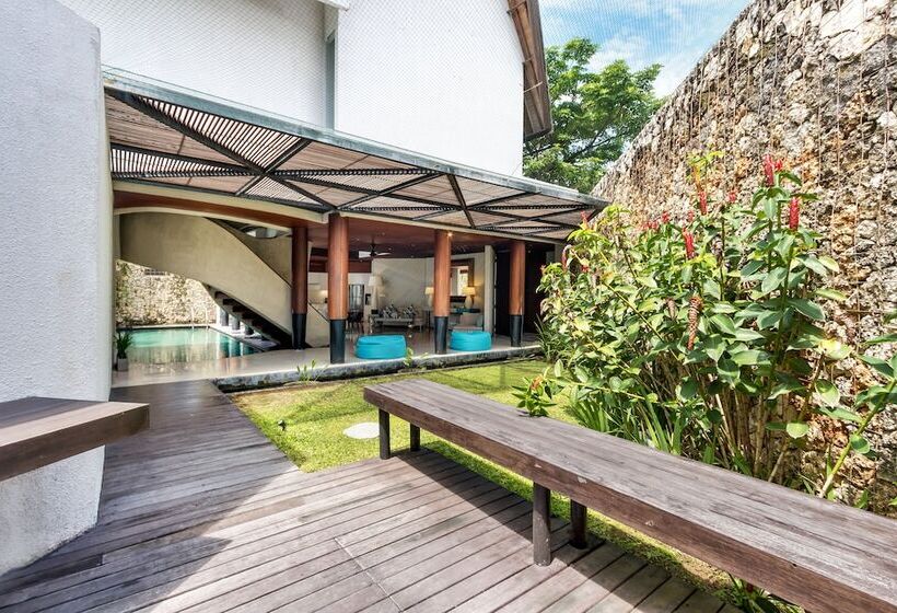 Villa Summer By Villa Finder