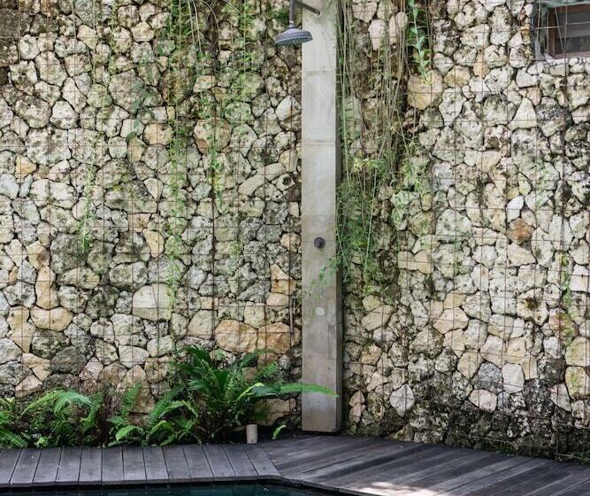 Villa Summer By Villa Finder