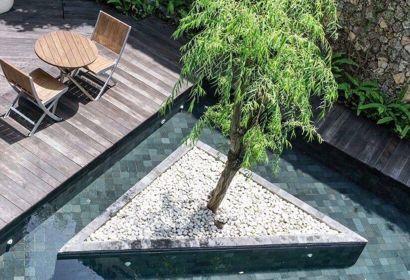 Villa Summer By Villa Finder