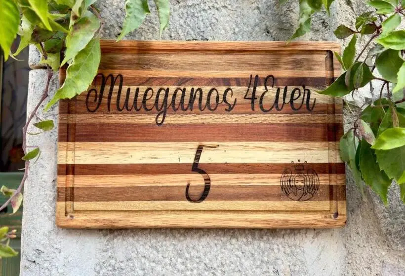 ペンション Mueganos 5 En Valquirico