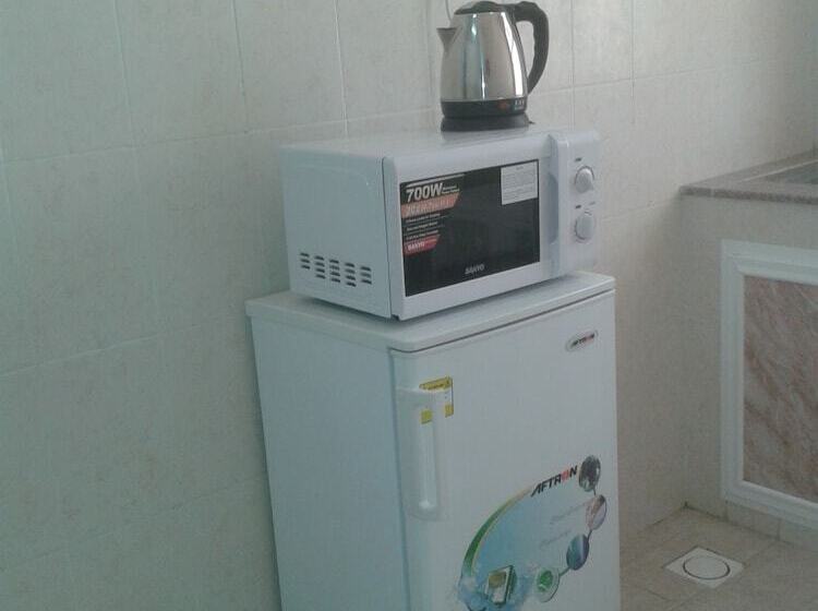 Al Basateen Hotel Apartment