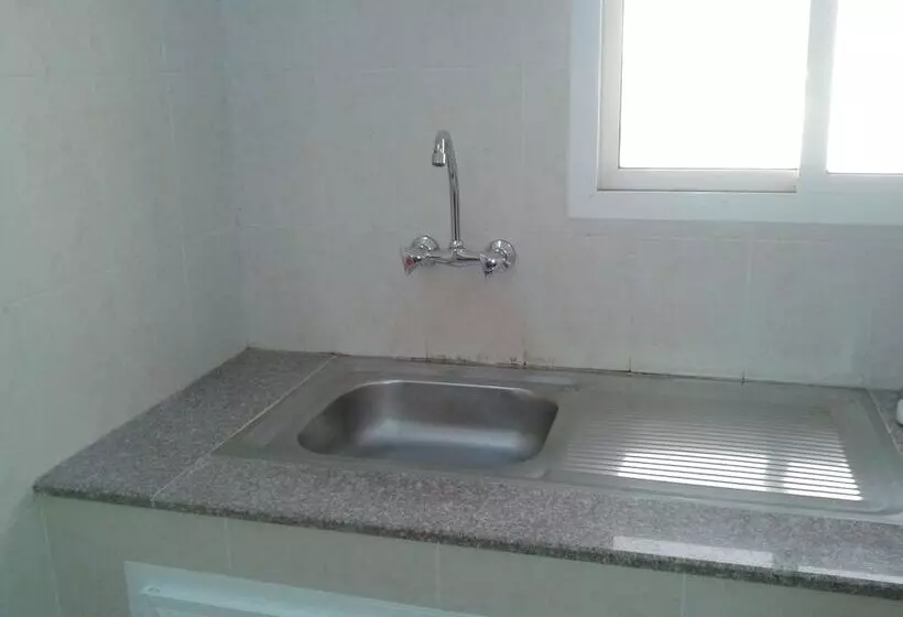 Al Basateen Hotel Apartment