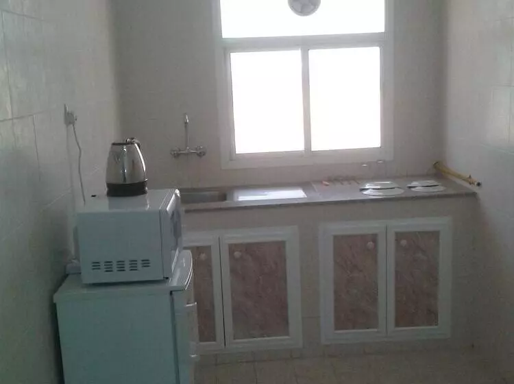 Al Basateen Hotel Apartment