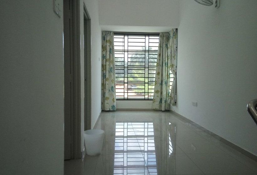Impianacasa Kluang Homestay