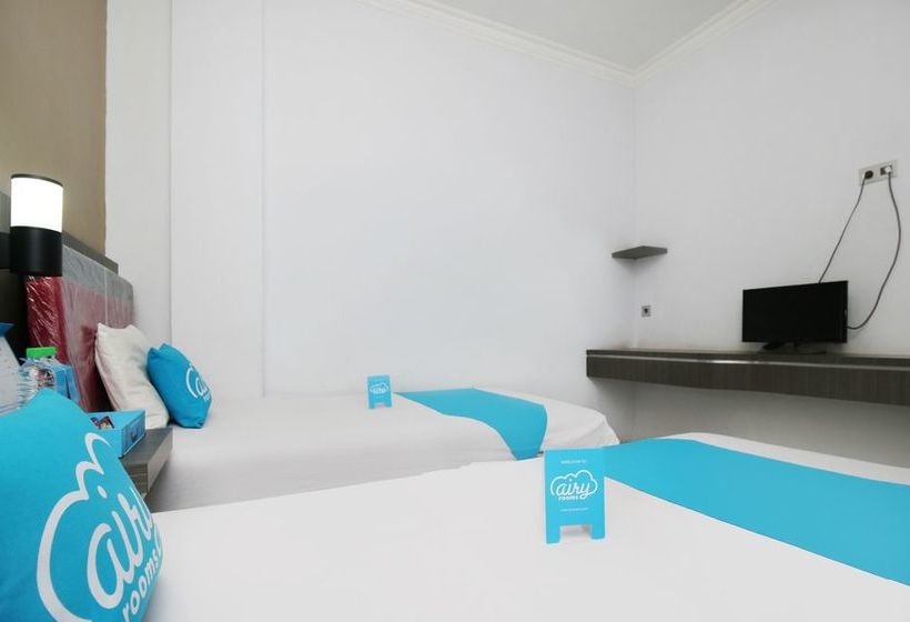 Отель Airy Martapura Ahmad Yani Km 37 Banjar