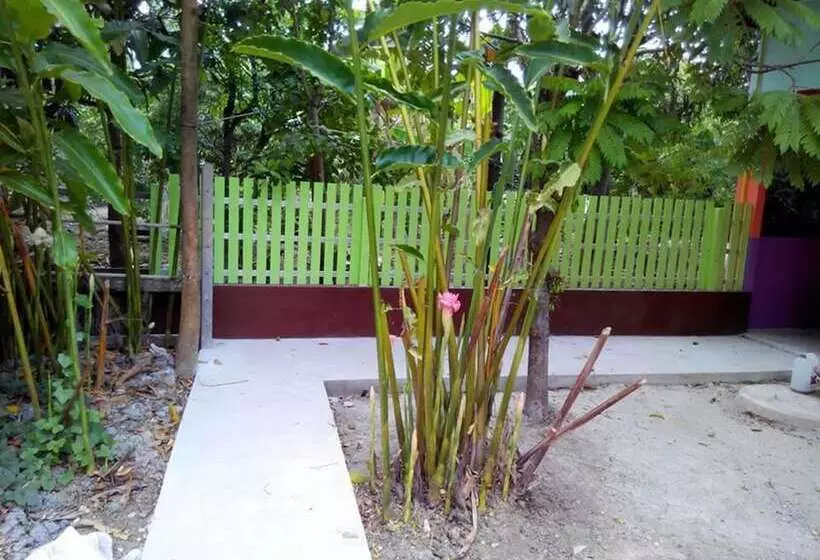 هتل Baansukruthai