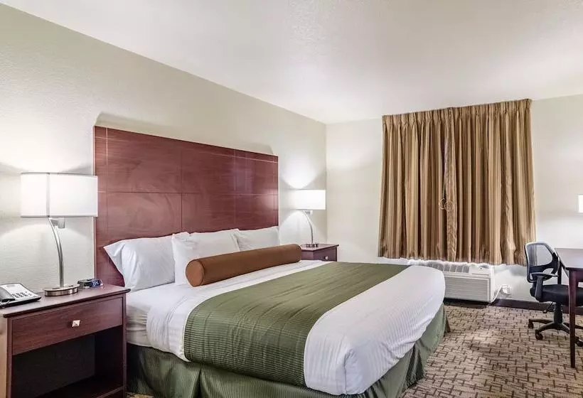 Hotelli Cobblestone Inn & Suites  Bridgeport