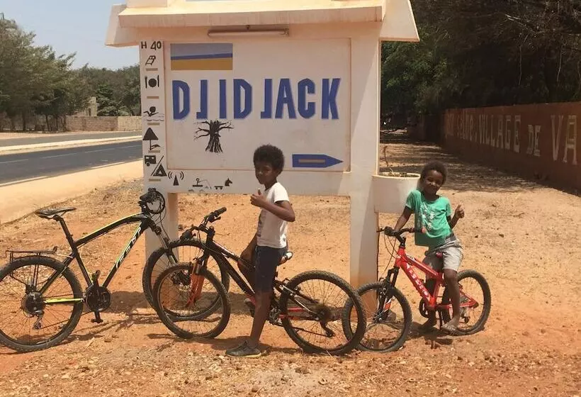 هتل Djidjack