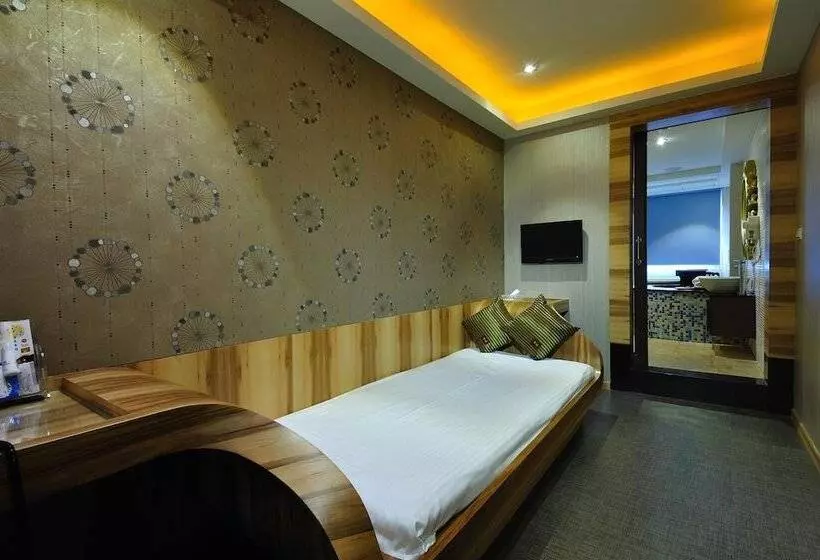 هتل Jinspa Resort