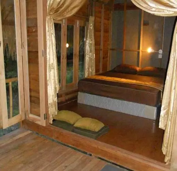 ホテル Kafair Hut