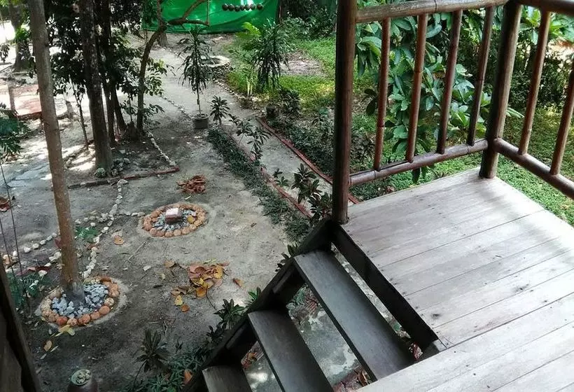 ホテル Kafair Hut